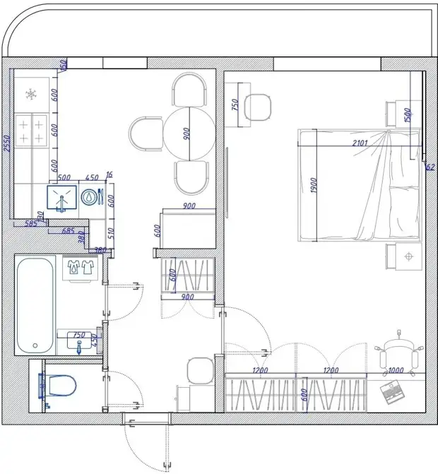 Designérka Victoria Egorova navrhla jednopokojový byt o rozloze 39 m² ve ​​standardním panelovém domě. Byt byl připravován k prodeji, ale jeho stav byl příliš náročný.