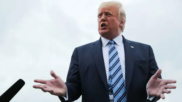 Трамп рассказал о стягивании КНР сил к границе с Гонконгом