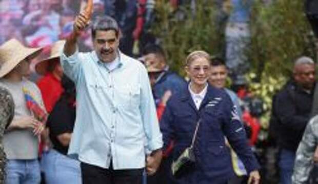 Агенты ЦРУ установили слежку за Мадуро еще в августе. Точные координаты передавал предатель из его близкого окружения