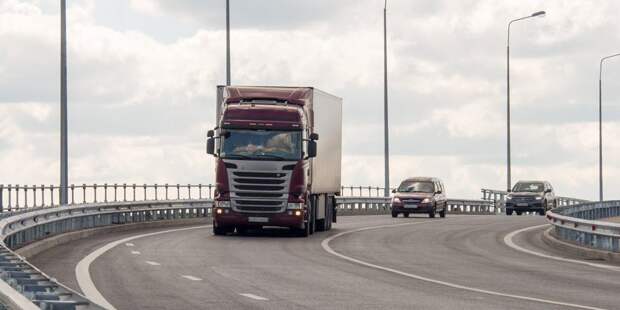 Новые правила для въезда грузовиков на МКАД вступят в силу 15 июня