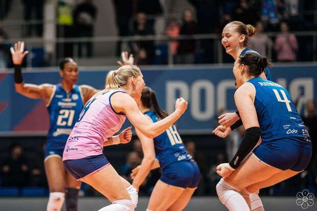 «Динамо-Ак Барс» встретится с московским «Динамо» в полуфинале Суперлиги