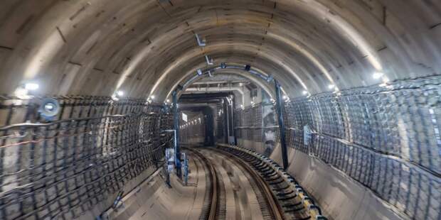 Собянин: строительство восточного участка Большой кольцевой линии метро завершено на 77%