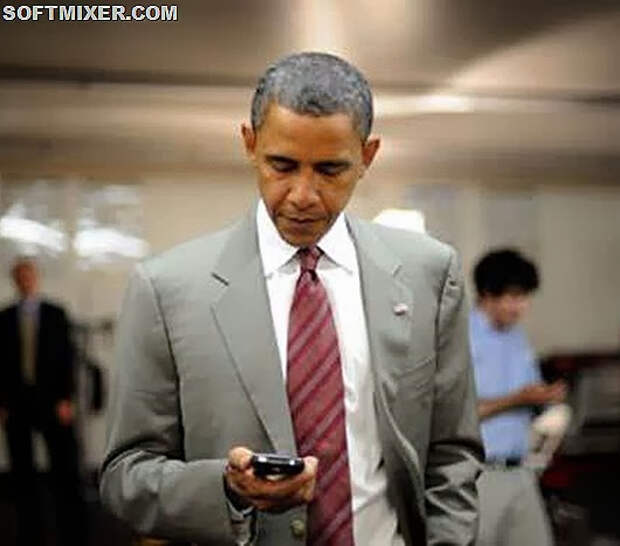 obama-iphone-picture-www.whatisusa.info_