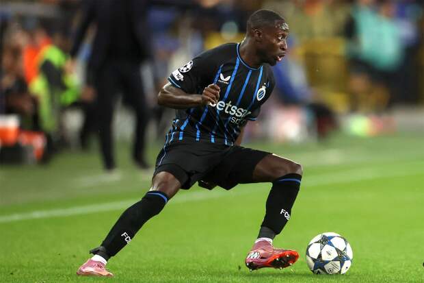 Игрок «Брюгге», забивший и ассистировавший в матче с «Барселоной», побил рекорд Бекхэма в Лиге чемпионов