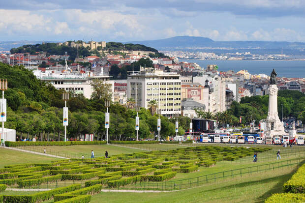 Lisbon%20Portugal%201251175871(www_brodyaga_com) (700x466, 170Kb)