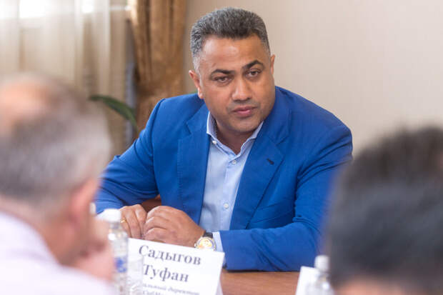 ФИФА навсегда запретила заниматься футболом инвестору "Химок" Садыгову