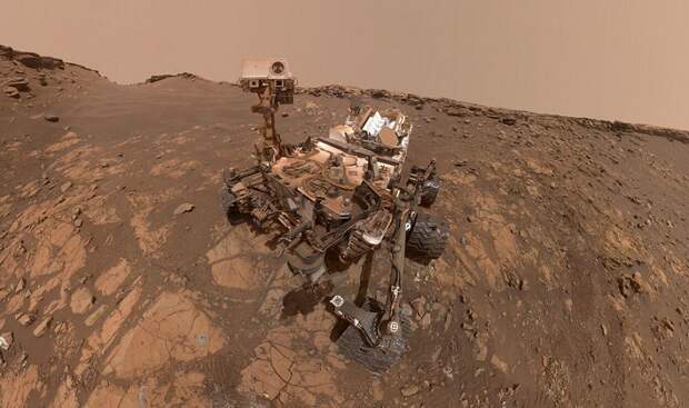 Ровер Curiosity прислал с Марса очередное селфи