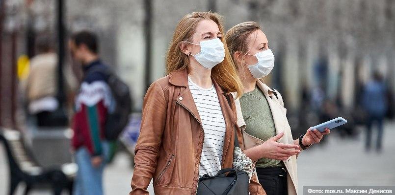 На Белорусском вокзале за день выявили почти 50 нарушителей масочного режима. Фото: М. Денисов mos.ru