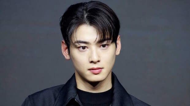 Чха Ыну из бой-бэнда ASTRO объяснил неуплату налогов на $13 млн службой в армии