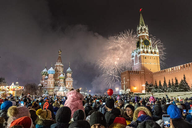 Как иностранцы встречали (или пытались встретить) Новый Год на Красной площади