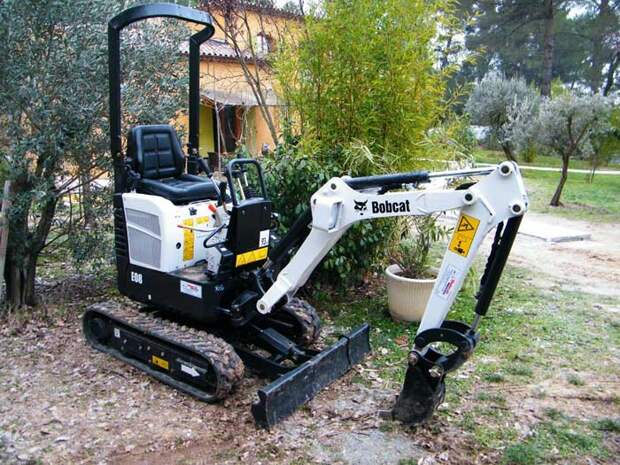 Мини экскаватор Bobcat Е08 (E10)