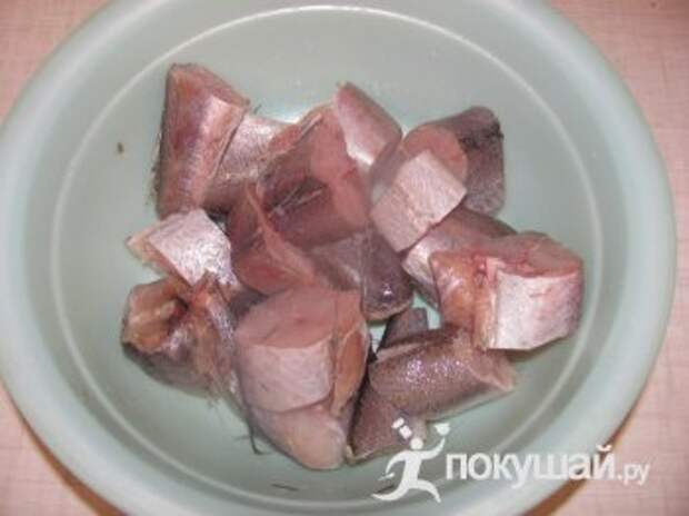 Хек тушенный с овощами