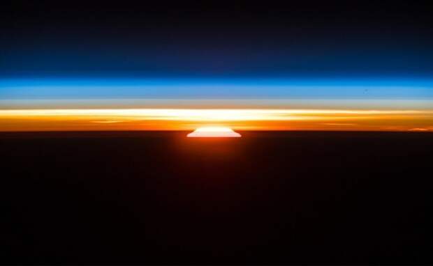 Астронавт показывает жителям Земли невероятную красоту космоса Земля из космоса, астронавт, космические фотографии, космос, красота, мкс, фото, фоторепортаж
