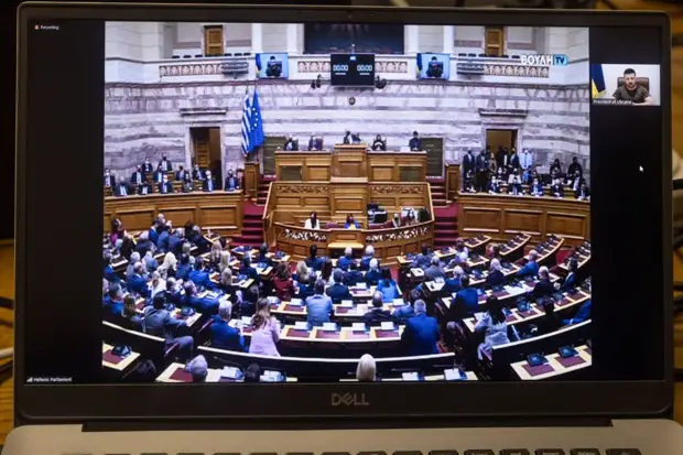 «Это исторический позор»: В Греции – грандиозный скандал из-за Зеленского