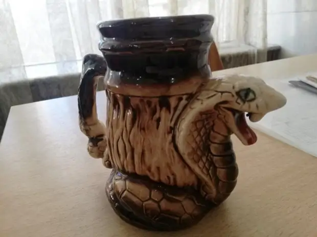 Выставка чашек проходит в Бобруйске.