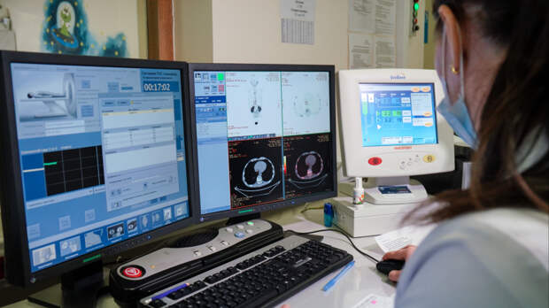 Матвиенко назвала Россию одним из лидеров в борьбе с онкологией