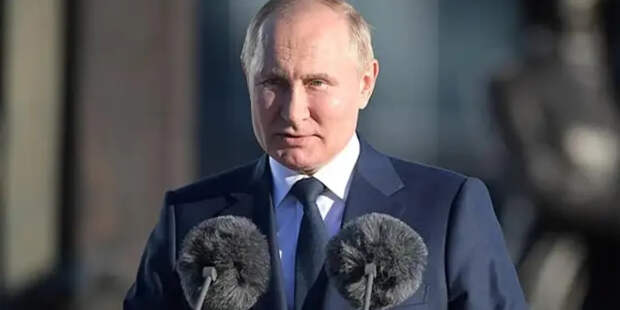 Секретное послание Кремля: Лукашенко раскрыл, какой «месседж» от Путина передал Макрону