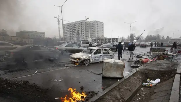 Токаев подписал документ об общенациональном трауре в Казахстане 10 января