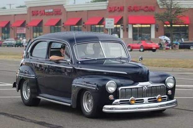 Ежегодный Woodward Dream Cruise (31 фото)