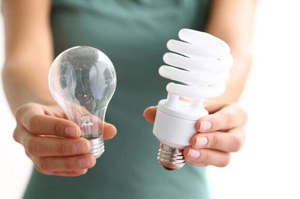 Используйте энергосберегающие лампочки, и ваши значительные затраты сократятся довольно быстро.