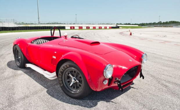 Cobra 427 Competition - автомобиль с непростым прошлым