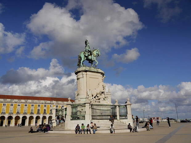 Lisbon%20Portugal%201307203762(www_brodyaga_com) (700x525, 95Kb)