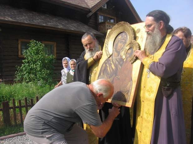 http://pavlowo.blagochin.ru/users/23/1101623/editor_files/image/IMG_0098.JPG