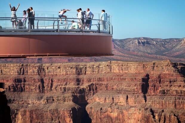 GrandCanyon08 GrandCanyon08 Головокружительная достопримечательность: стеклянная площадка над Гранд Каньоном