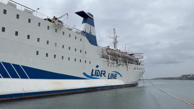 Первый за 14 лет паром отправился из турецкого Трабзона в Сочи