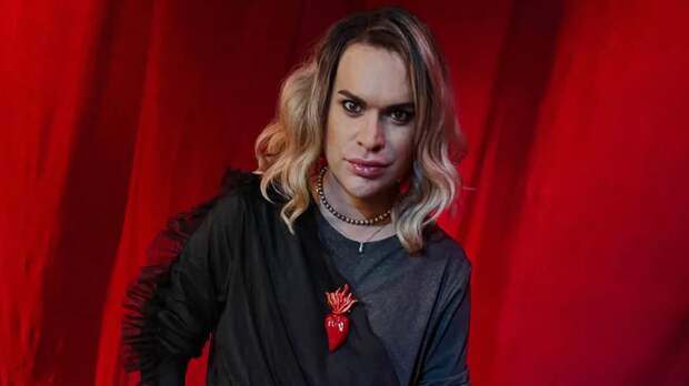 Гогену Солнцеву сожгли кожу головы в одном из салонов Москвы: жуткие подробности