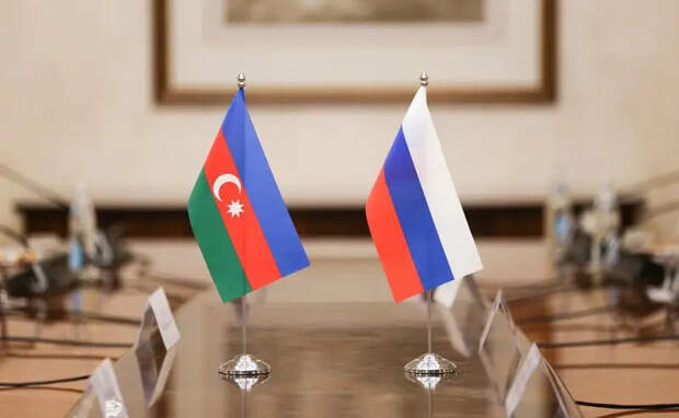 Азербайджан отменил все связанные с Россией мероприятия, обвинив Москву в якобы преследовании «национальных меньшинств»