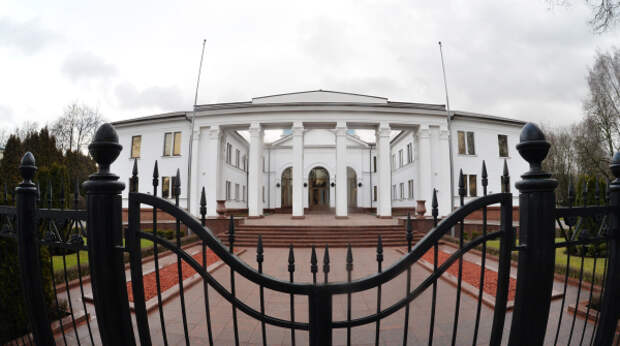 Правительственная резиденция на Войсковом переулке в Минске