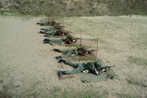 В Калининграде с военнослужащими военной полиции проведены занятия по огневой подготовке