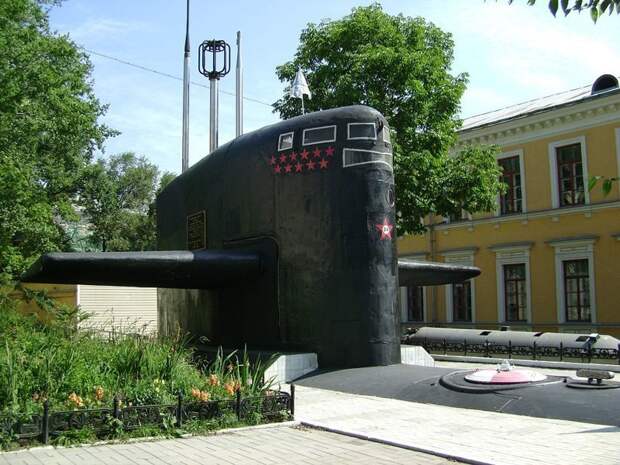 Владивосток военная техника, город, достояние, история, памятник, подводная лодка, эстетика