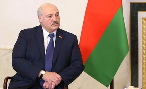 "Не будет никакой мобилизации. Это вранье": Лукашенко успокоил белорусов
