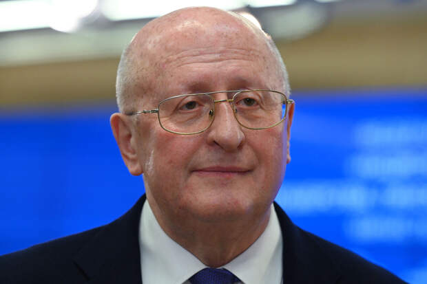 Гинцбург: новую отечественную вакцину опробуют в лечении меланомы и рака легкого