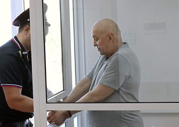 Сотни миллионов в пользу Росгвардии взыскали с осужденного генерала и его сообщника