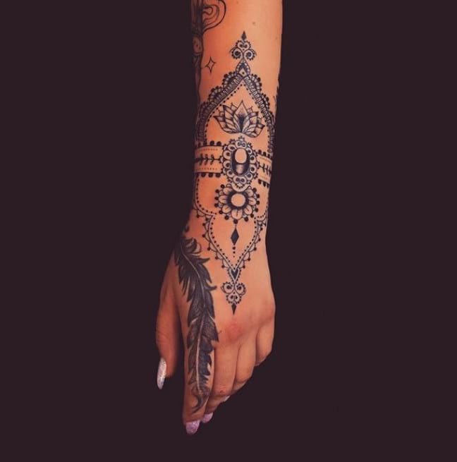 https://krasotka.cc/wp-content/uploads/2018/12/anais_chabane-17.jpg