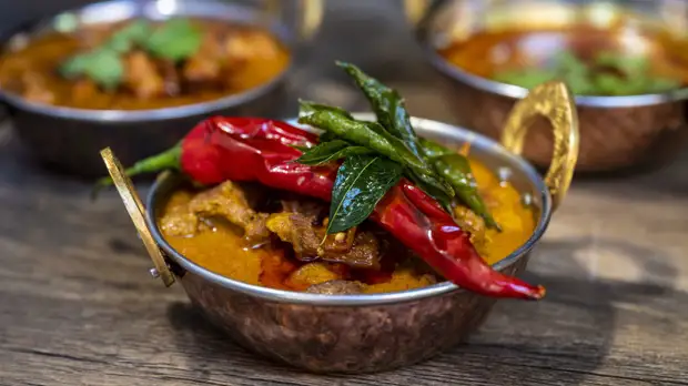 Диетолог Арзуманян рассказала о пользе и вреде острой пищи