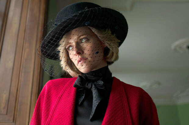 Актриса Стюарт заявила, что до сих пор плачет по принцессе Диане