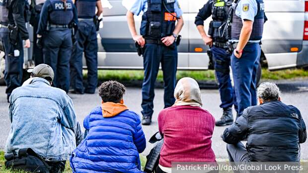 Тысячи мигрантов обнажили слабость Евросоюза