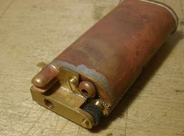 Зажигалка с вертикальным валиком своими руками Зажигалка с вертикальным валиком своими руками