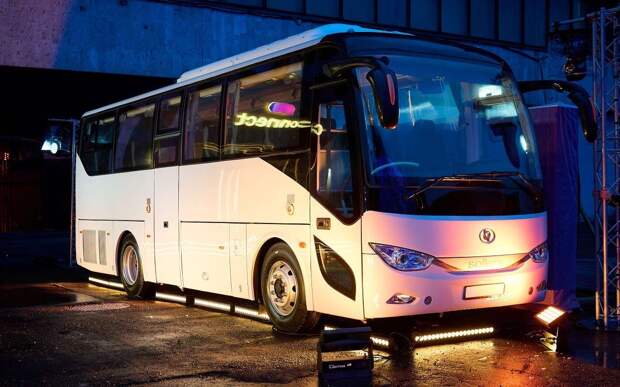 Компактный туристический автобус Sollers SA6 вышел на рынок