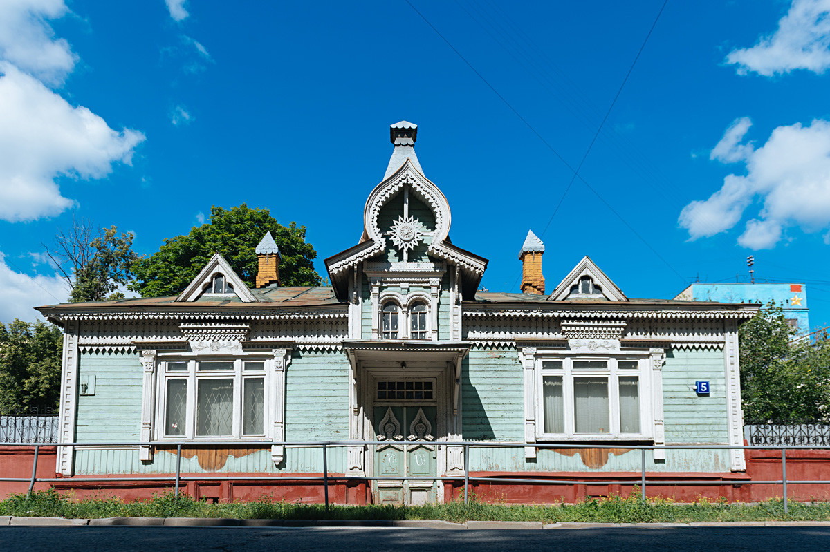 12 уникальных деревянных домов Москвы