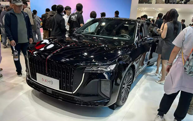 Hongqi обновила флагманский седан — что поменялось?