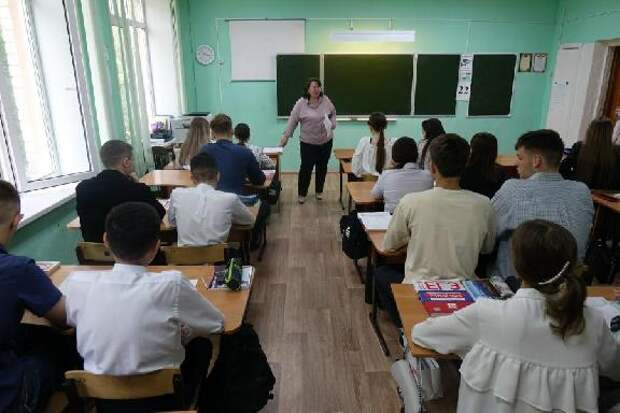 Изучение иностранных языков в 5-7-х классах хотят сократить до двух часов в неделю