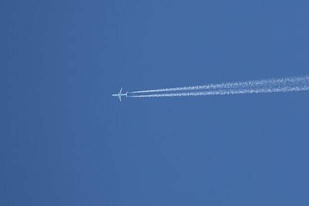 Пилоты допустили снижение самолета до опасной высоты при посадке в российском городе