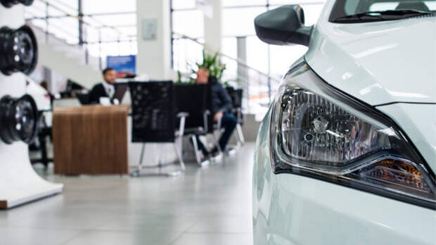 Продажи новых легковых автомобилей в январе – сентябре упали в России на 22%