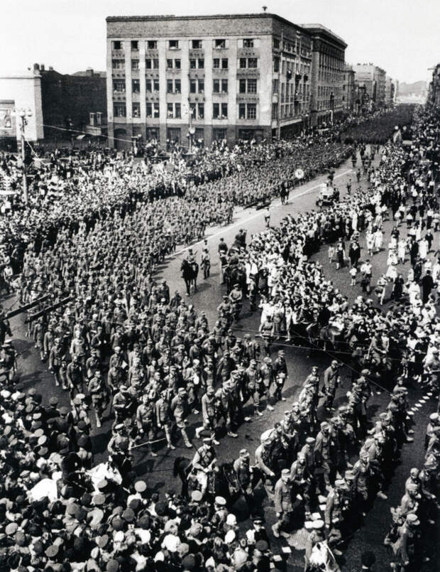 Советская история в фотографиях легендарного Дмитрия Бальтерманца 1 18