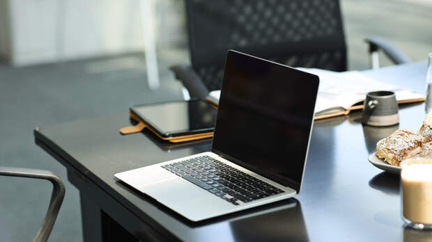 Врач Никулина: удалёнщики чаще других испытывают сенсорный голод